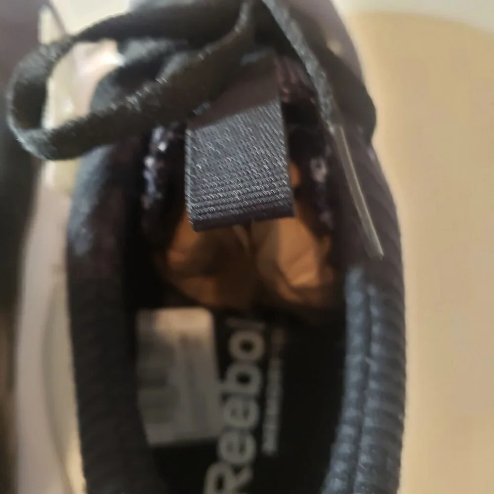 Reebok Women's Memory Tech LT size 7.5